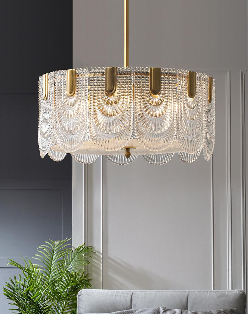 Vida Gold Court Chandelier