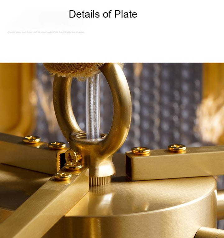 Vida Gold Court Chandelier