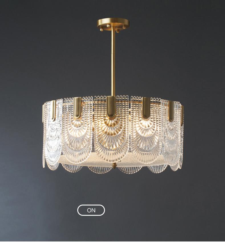 Vida Gold Court Chandelier