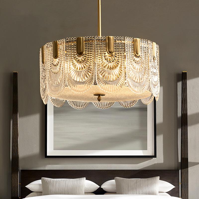 Vida Gold Court Chandelier