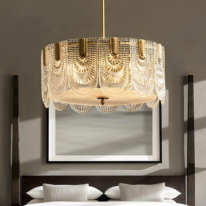 Vida Gold Court Chandelier