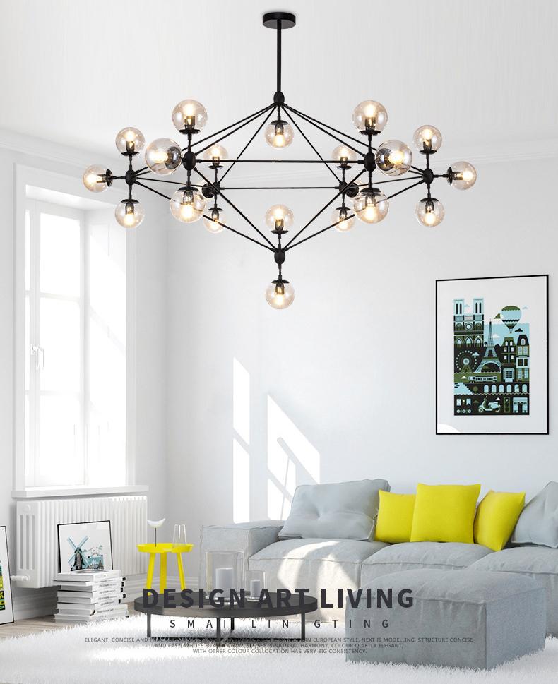 Queen Diamond Chandelier Light