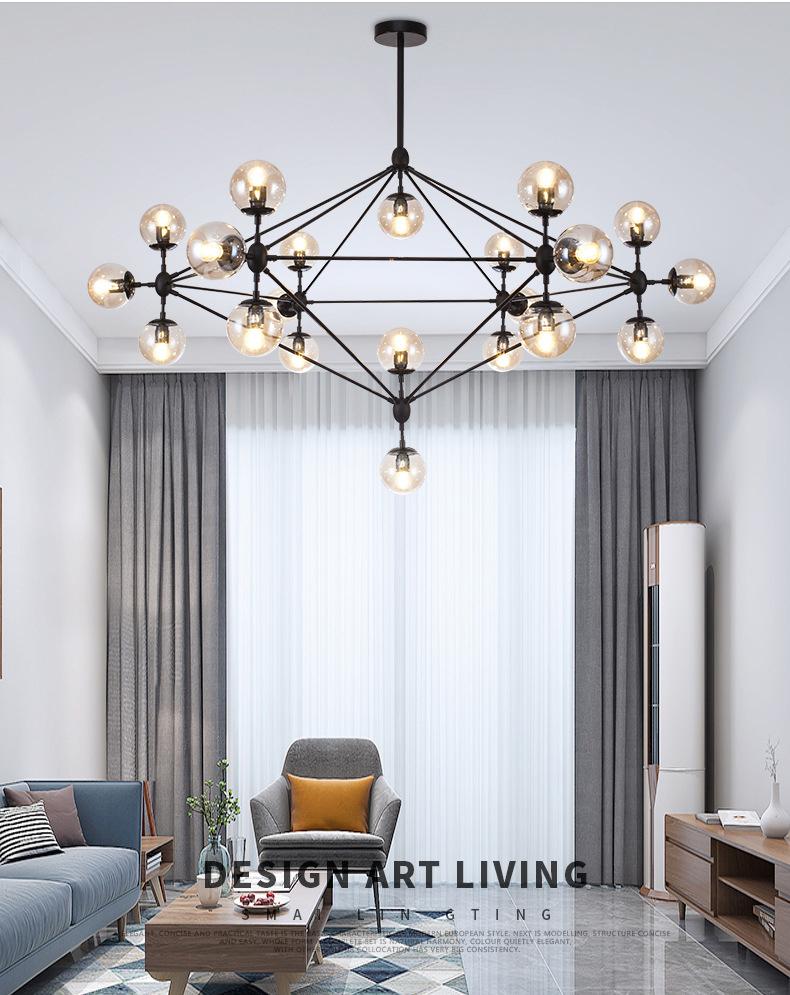 Queen Diamond Chandelier Light