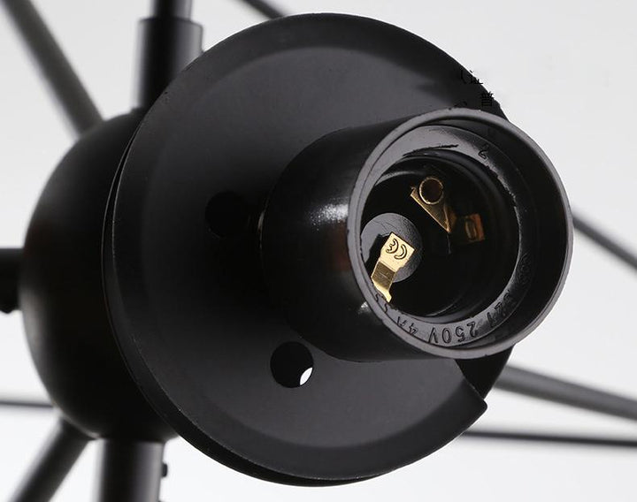 Queen Diamond Chandelier Light