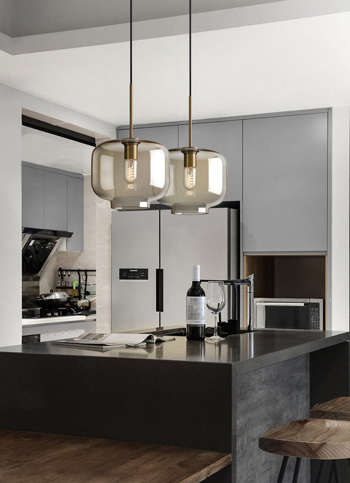 Kronleuchter in mehreren Schalenstilen